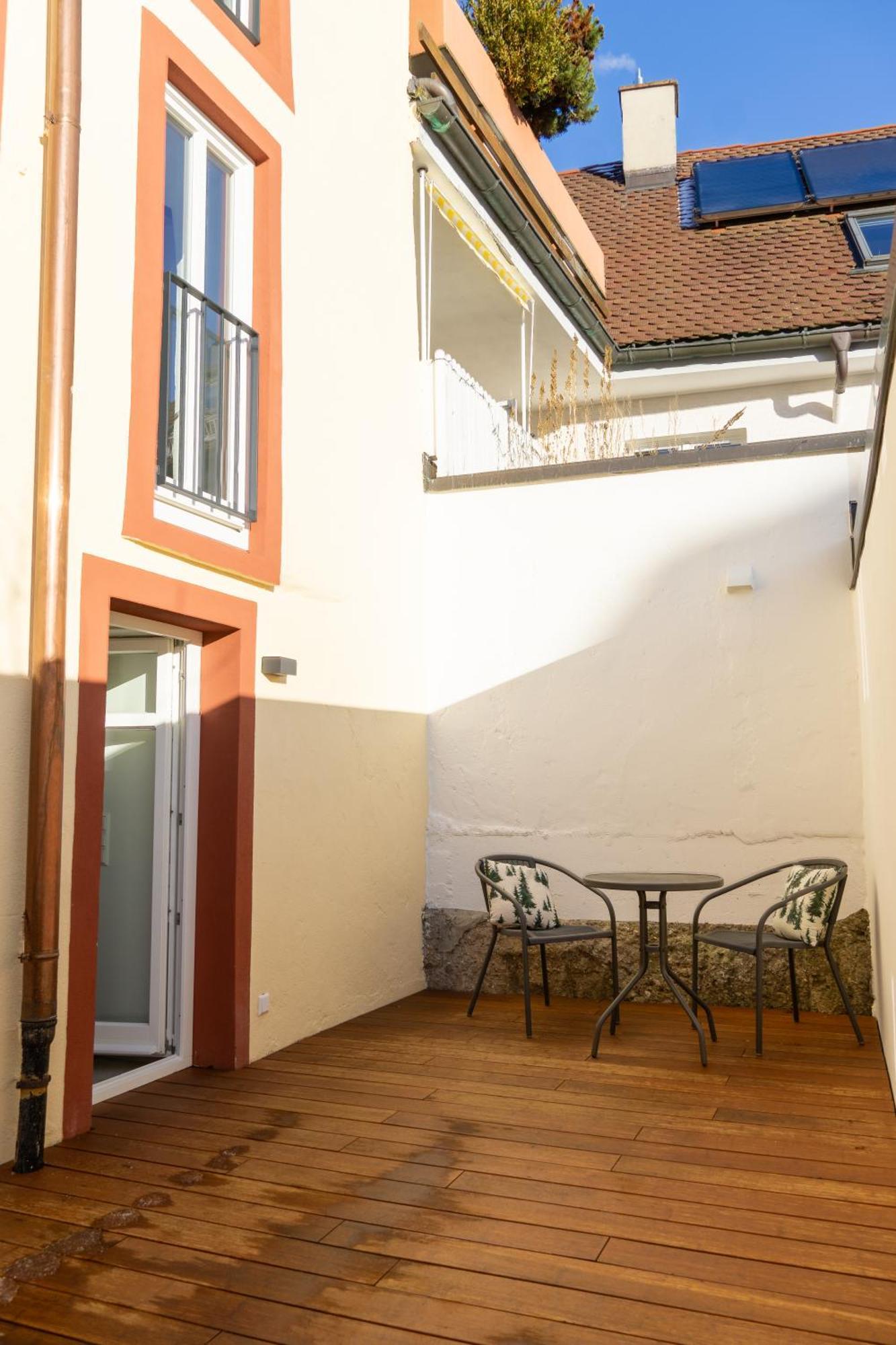 Schwarzwald-Glueck City Eg Mit Terrasse Villingen-Schwenningen Bagian luar foto